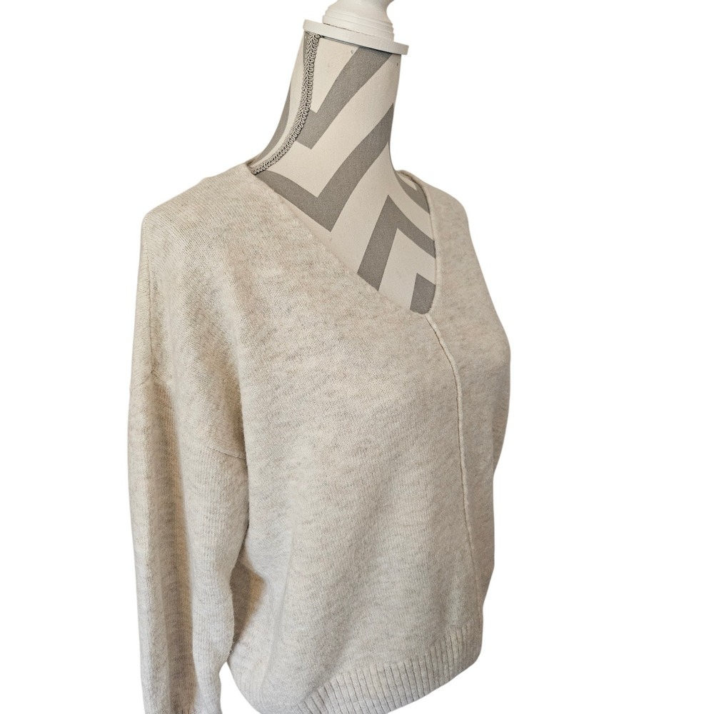 Vince Camuto Womens Oatmeal Heather V-Neck Exposed Seam Pullover Sweater Medium